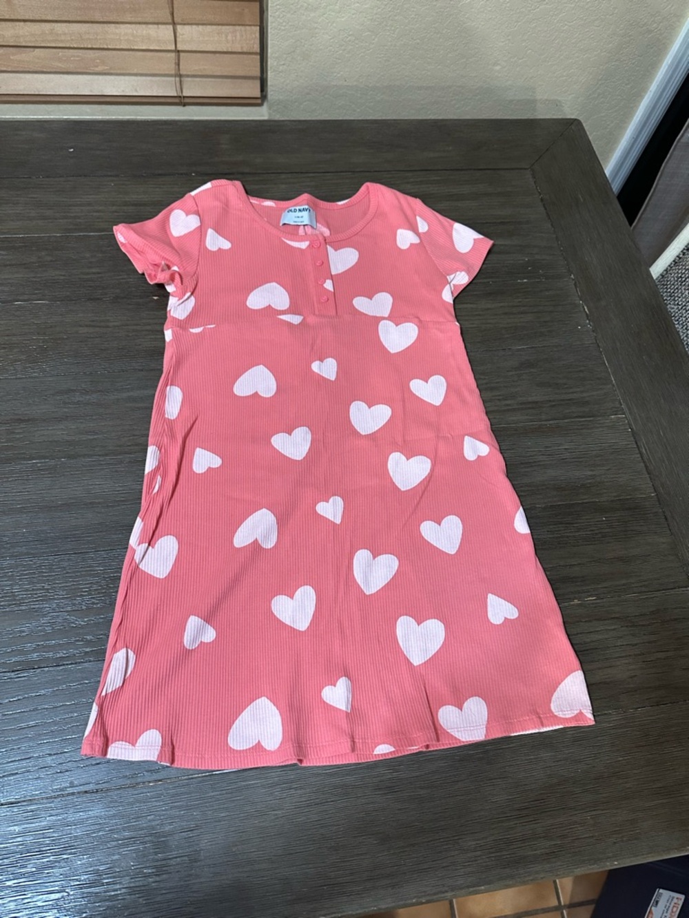 Sz Lg 10/12 girls Old Navy Ribbed Henley pink heart dress
